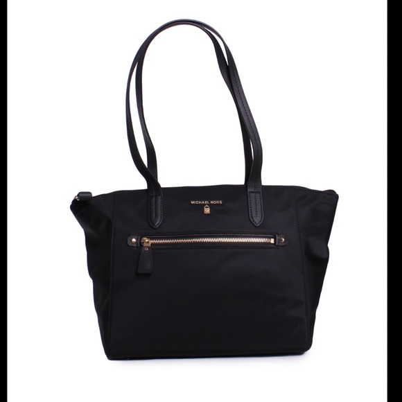Good condition Michael Kors Kelsey Tote - Picture 1 of 6